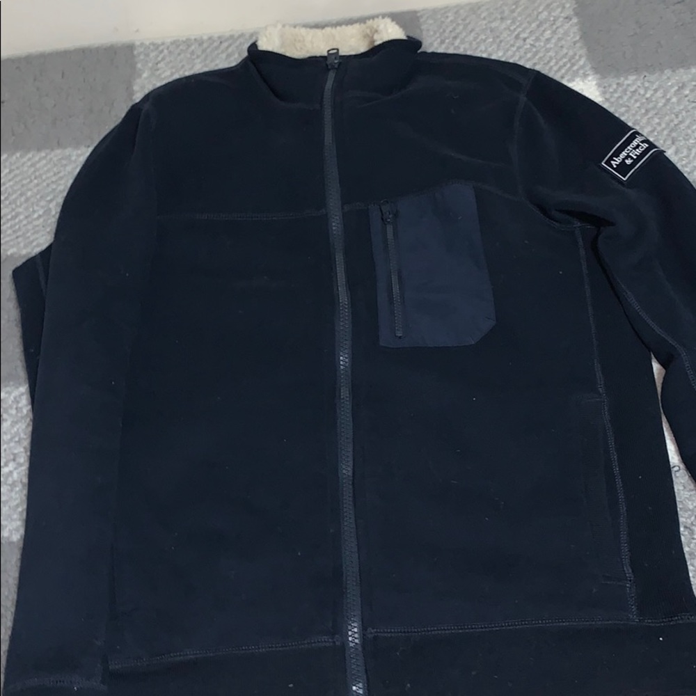 Men’s sweater